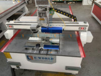 Nouveau design de machine de fabrication de miroir intelligent machine de gravure laser sur verre machine de sablage laser en vente