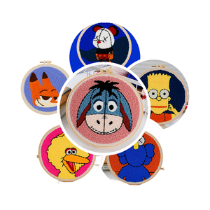 Kit da ricamo con ago da Punch per bambini con disegno artigianale floreale di animali da cartone animato - Product Image 1