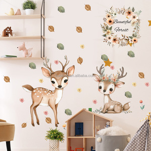 Guirlande d'élans en aquarelle mignonne, autocollant mural de dessin animé, décoration de chambre d'enfant, salon, papier peint, autocollants autocollants - Product Image 1