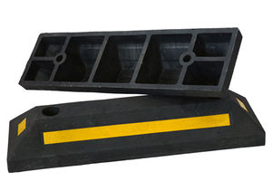 ガレージ車両駐車車タイヤストッパーゴムプラスチック片面ホイールストッパー - Product Image 3