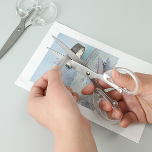 <span class=keywords><strong>Ciseaux</strong></span> transparents en acier inoxydable <span class=keywords><strong>de</strong></span> 16 cm, petite taille, pour travaux manuels, <span class=keywords><strong>couture</strong></span>, découpe <span class=keywords><strong>de</strong></span> papier pour étudiants - Product Image 2