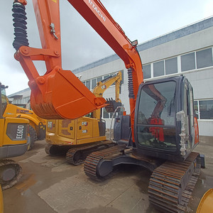 Excavadora Usada de Alto Rendimiento HITACHI ZX70 de 7 Toneladas y 40.5KW, Tipo Oruga - Product Image 4