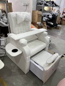 Fauteuil de pédicure électrique moderne en cuir blanc, très demandé, pour salon de beauté et SPA, idéal pour le massage des pieds - Product Image 3