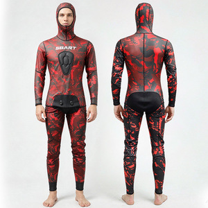 Rashguards de plongée personnalisés avec logo camouflage pour hommes et femmes, en Lycra, séchage rapide, extensibles dans 4 directions, protection UV, vente en gros OEM, commande en gros - Product Image 1