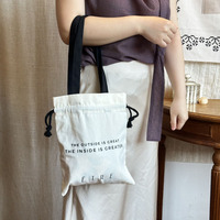 Tas Belanja Kanvas Katun Tali Serut dengan Logo & Warna Kustom, Cetak Sablon, Ramah Lingkungan, Berkualitas Tinggi, Grosir