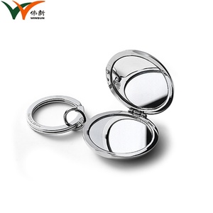 Llavero Espejo Metálico Plateado de Doble Cara con Logotipo Personalizado de Alta Calidad - Product Image 2