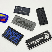 Etiquette de vêtement PVC personnalisée du fournisseur Logo gaufré 3D à coudre sur patchs en caoutchouc Insigne en silicone pour vêtement