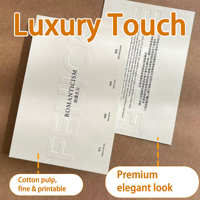 Étiquettes suspendues personnalisées écologiques pour vêtements - Texture artistique de luxe, impression UV, forme personnalisée, étiquettes imprimées numériquement