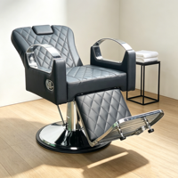 Fauteuil de barbier professionnel personnalisé en cuir matelassé noir, cadre chromé, pivotant et inclinable hydrauliquement, pour salon de coiffure masculin