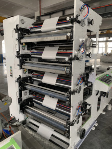 Impresoras flexográficas de 4 colores Rollo de vasos de papel y Rollo de etiquetas Línea de producción automática completa Fabricante Máquinas de impresión flexográfica - Product Image 4