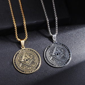 Collar con <span class=keywords><strong>Colgante</strong></span> Redondo <span class=keywords><strong>de</strong></span> Acero Inoxidable con Diseño Masónico <span class=keywords><strong>de</strong></span> <span class=keywords><strong>Ojo</strong></span> <span class=keywords><strong>de</strong></span> <span class=keywords><strong>Horus</strong></span> y Pirámide, con Cadena, Venta al Por Mayor - Product Image 4