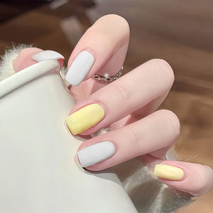 Vernis à ongles AILANUO de haute qualité, fonctionnel, 6 couleurs, crème, base solide, en vrac, étiquetage personnalisé, flacon privé - Product Image 3