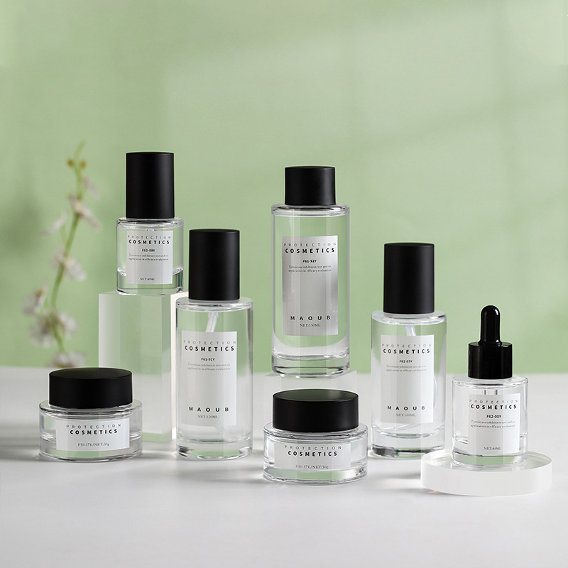 Bottiglia trasparente + tappo nero opaco