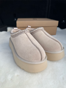 Nuovi Arrivi: Stivali Invernali Classici UG TAZ <span class=keywords><strong>con</strong></span> Suola Spessa, Imbottiti in Cotone, Caldi e alla Moda per l'Inverno - Product Image 4