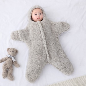 Winter Thickened Newborn <strong>Baby</strong> <strong>Going</strong> Out Wrapped with Warm <strong>Baby</strong> Jump Proof Wrapped with <strong>Baby</strong> Swaddling <strong>Sleeping</strong> Bag