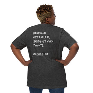 T-shirt brodé en coton Think Ocean Leopard Aspirations - Product Image 4