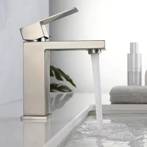 Rubinetto per Lavabo Quadrato in Acciaio Inox SUS 304, Finitura Spazzolata, Miscelatore Monocomando Acqua Calda e Fredda, Cartuccia in Ceramica per <span class=keywords><strong>Bagno</strong></span> - Product Image 4