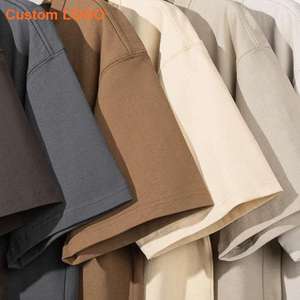 Pantaloncini in denim ricamati da uomo personalizzati, stile gotico vintage, vita media, lavaggio chiaro, elasticizzati, estivi, t-shirt da uomo personalizzate - Product Image 1