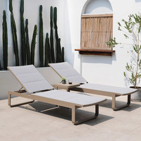 Chaise longue inclinable en métal d'extérieur, dossier inclinable, design moderne et simple, coussin rembourré, protection solaire imperméable, hôtel, villa