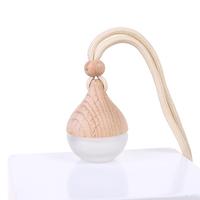 Désodorisant de voiture suspendu 6ml forme de goutte d'eau diffuseur suspendu de voiture bouteilles de parfum en verre vides diffuseur d'huile