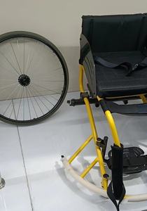 Silla de Ruedas de Baloncesto de Aluminio Resistente para Entrenamiento Diario, con Rueda Trasera de Liberación Rápida - Product Image 6