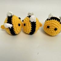 Porte-clés pendentif en laine au crochet fait main, motifs abeilles (grande et petite) et autres animaux insectes mignons, accessoires de poupées, emballage en vrac