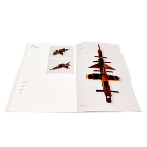 Livre de bande dessinée/manga personnalisé avec couverture rigide, impression offset CMYK, reliure cousue et pages de fin couleur. - Product Image 4