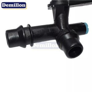 17112248409 Demillon Auto Parts sistema de motor conector de tubería de agua tanque de expansión a enfriador de aceite para <span class=keywords><strong>BMW</strong></span> E46 E83 E85 E86 X3 Z4 - Product Image 4