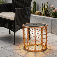 Table basse d'extérieur moderne en osier à énergie solaire avec lumières LED décoratives, étanche, 1 place, pour jardin, cour, bord de piscine