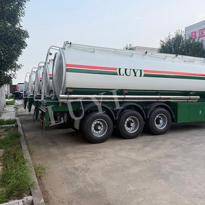 Semirremolque Cisterna de Acero al Carbono de Alta Calidad con 3 Ejes, <span class=keywords><strong>4</strong></span> Compartimentos, Vapor, 38 Metros Cúbicos, Carga Útil de Más de 30000 kg, Longitud de 15500 mm - Product Image 3