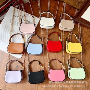 Sac pour écouteurs Bluetooth Mini <span class=keywords><strong>Airpods</strong></span> Pro 2026, pendentif créatif tendance, ornement à suspendre au rétroviseur de voiture - Product Image 2