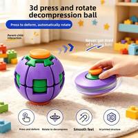 Balle anti-stress 3D à presser et à tourner, double forme, personnalisable en gros, gravure sur mesure, cadeau d'entreprise de luxe pour Halloween et Noël