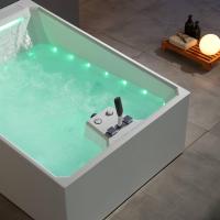 Baignoire autoportante moderne en acrylique pour 2 personnes, 1,8 m x 1,2 m, avec cascade, 30 jets et chauffage à bulles, pour villas de luxe et salles de bain adultes