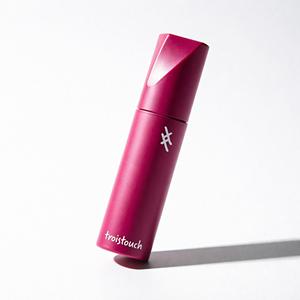 Gloss à lèvres Troistouch Soft Pink Glowing Tint, formule K Beauty, tous types de peau, maquillage longue tenue - Product Image 1