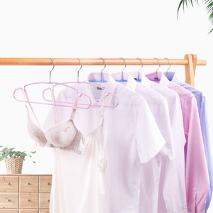 Bán Buôn Đầy Màu Sắc PP Nhựa Khăn Áo Móc Áo Lưu Trữ Giá Quần Áo Chủ Sở Hữu Nhựa Rộng Vai Non-Slip Quần Áo Móc Áo - Product Image 2
