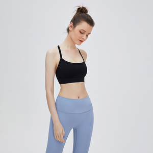 Ensembles de soutien-gorge de Yoga de Fitness pour femmes de couleur unie personnalisée à la mode soutien-gorge de Yoga d'entraînement sportif respirant léger - Product Image 5