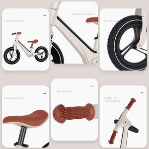 Vélo d'équilibre pour enfant, scooter à deux roues, vélo sans pédales, vélo sans pédales à propulsion, <span class=keywords><strong>yoyo</strong></span> pour les enfants de 1 à 6 ans - Product Image 3