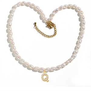 Collares de Perlas de Arroz Vintage de Lujo Personalizados con Cadena de Circonitas y Letra Inicial, Joyería con Colgante de Nombre - Product Image 6