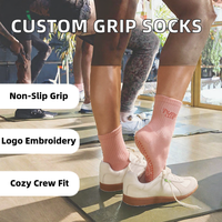 Chaussettes antidérapantes à logo brodé personnalisé, côtelées numériquement, avec grip intégral en silicone à pois pour yoga et pilates, pour enfants, vente en gros, faible MOQ