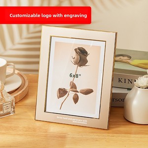 Marco de <span class=keywords><strong>Fotos</strong></span> Rectangular de Aleación de Aluminio, Elegante y Sutilmente Lujoso para Retratos de 6-7 o 8 Pulgadas; <span class=keywords><strong>Imprime</strong></span> <span class=keywords><strong>tus</strong></span> <span class=keywords><strong>Fotos</strong></span> y Úsalas Encuadernadas - Product Image 2