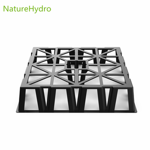 I riser <span class=keywords><strong>per</strong></span> piante quadrati in plastica <span class=keywords><strong>per</strong></span> impieghi gravosi 30x30cm coltivano borse stand Level Pot Elevator in vendita - Product Image 5