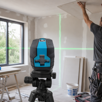 Niveau laser vert portable de qualité industrielle KMD PRG2L avec trépied, 2 lignes (horizontales et verticales), auto-nivelant électronique