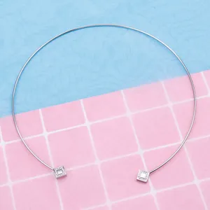 ปลอกคอสแตนเลสประดับเซอร์คอนทรงสี่เหลี่ยมสำหรับผู้หญิง - Product Image 6
