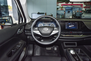 AION S Xuan 580 2022 Sedán Eléctrico Usado, Autonomía de 460 KM, Batería de 50-70 kWh, Motor de 50-100 KW, Origen Hunan, Cero Accidentes - Product Image 5