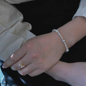 Bracelet en perles d'eau douce naturelles WENCHI - Accessoire de bijouterie élégant et luxueux, longueur réglable de 30g - Product Image 4