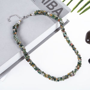 Collier en perles de jade Dongling, chaîne torsadée élégante avec détails en pierres précieuses - Product Image 6