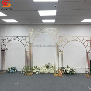 ชุดซุ้มแต่งงานโลหะสีทองหรูหรา ขนาด 8-9 ฟุต แบบถอดประกอบได้ สไตล์โมเดิร์น ทำจากสแตนเลส สำหรับตกแต่งงานแต่งงาน - Product Image 4