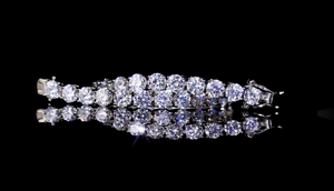 Pulsera de tenis cristiana de plata de ley con moissanita GRA VVS D, unisex para mujer y hombre, clásica, 3mm-4mm, con engaste de garras y chapado en rodio. - Product Image 5