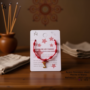 Braccialetto Z a Sette Nodi Rosso in Acciaio Inossidabile Fatto a Mano con Charm di Protezione - Product Image 3