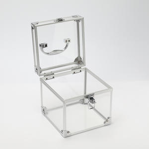 Estuche de maquillaje de acrílico transparente con marco de aluminio, organizador de cosméticos con cerradura para herramientas de belleza y regalos 808 - Product Image 4